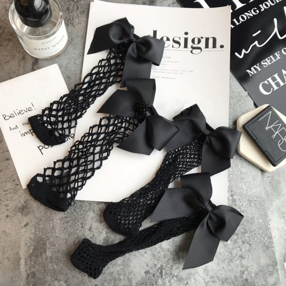 🎀 Cute Black Bow Ruffle Fishnet Mesh Ankle Socks - Picture 5 of 5